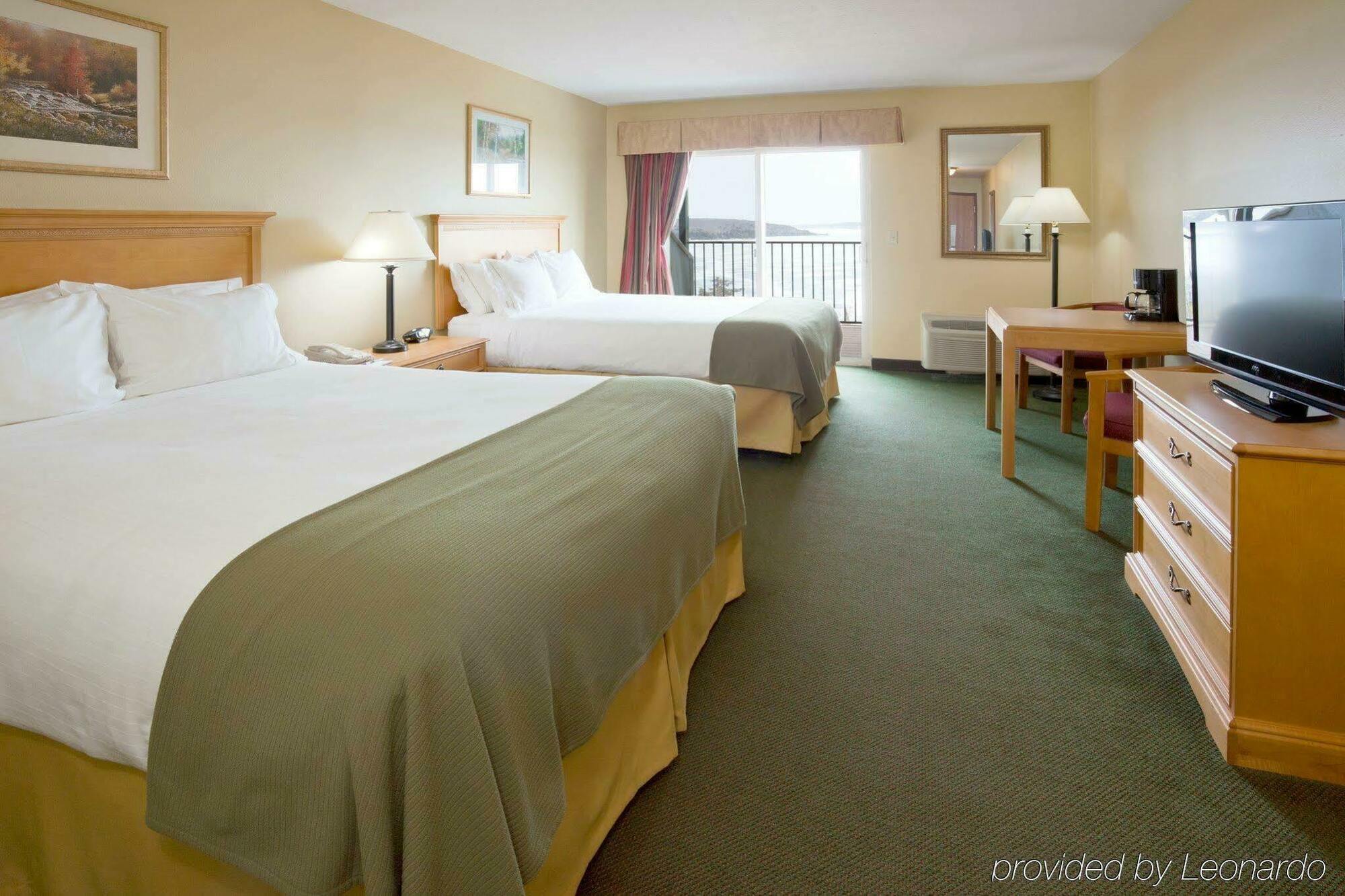 Holiday Inn Express Munising-Lakeview, An Ihg Hotel Værelse billede